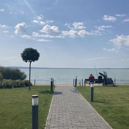 Royal 27 Apartman Keszthely Esterno foto