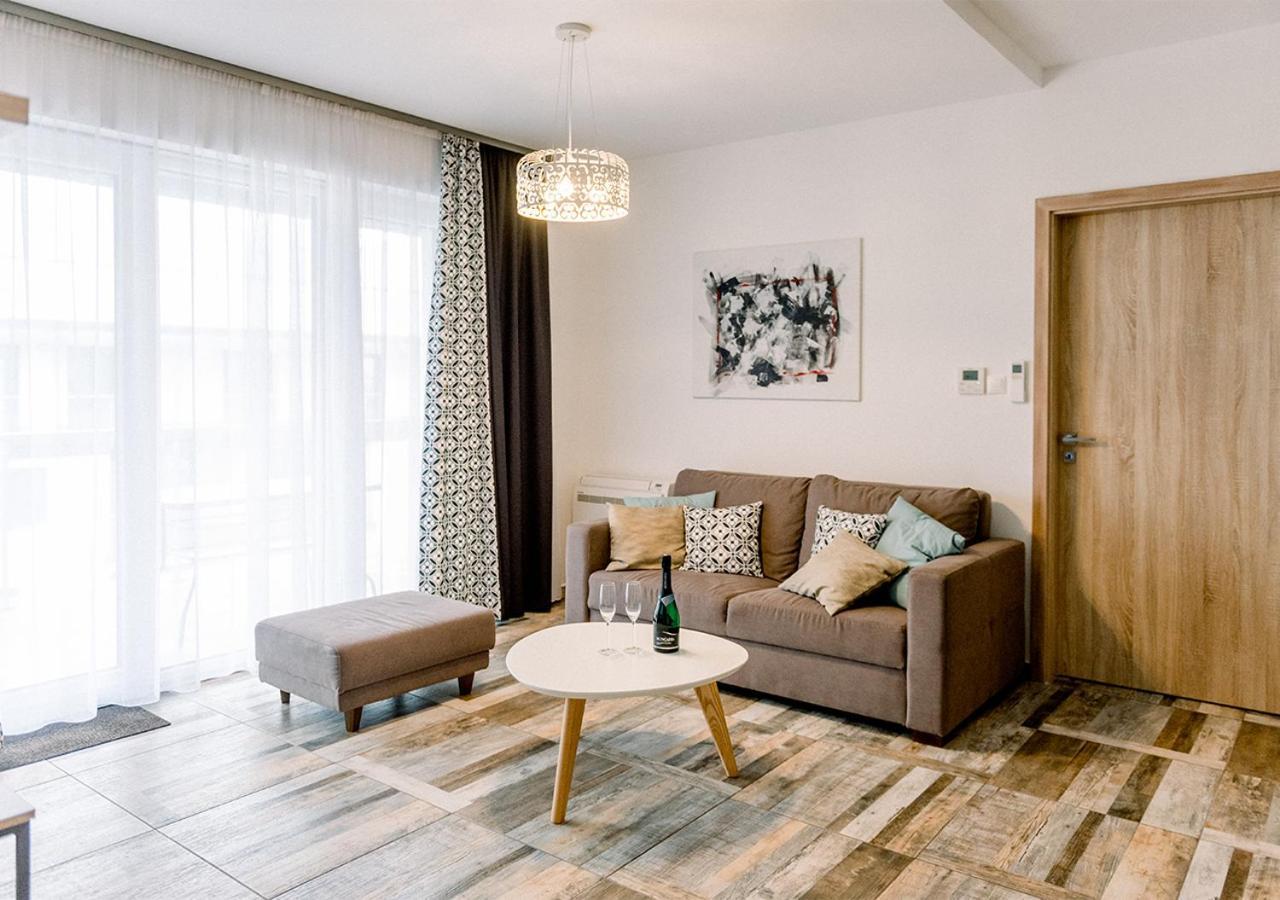 Royal 27 Apartman Keszthely Esterno foto